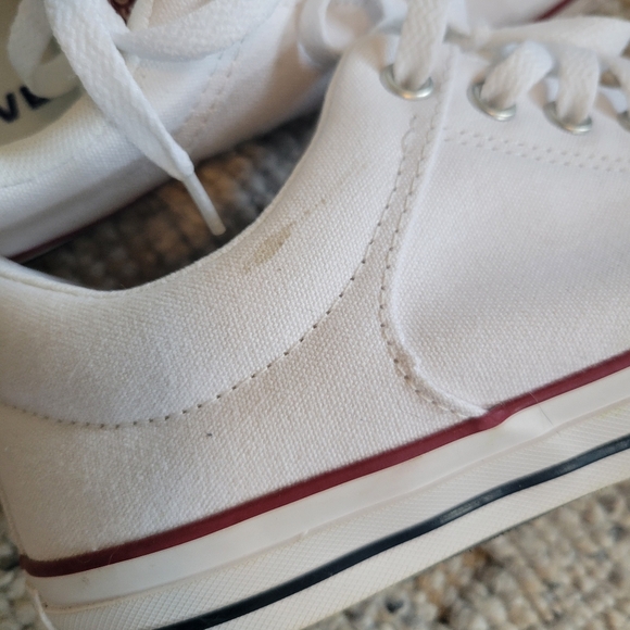 Converse Mens New Without BoxWhite Sneakers - Picture 3 of 7